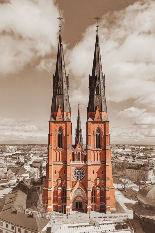 Uppsala domkyrka x 4 - additionalView