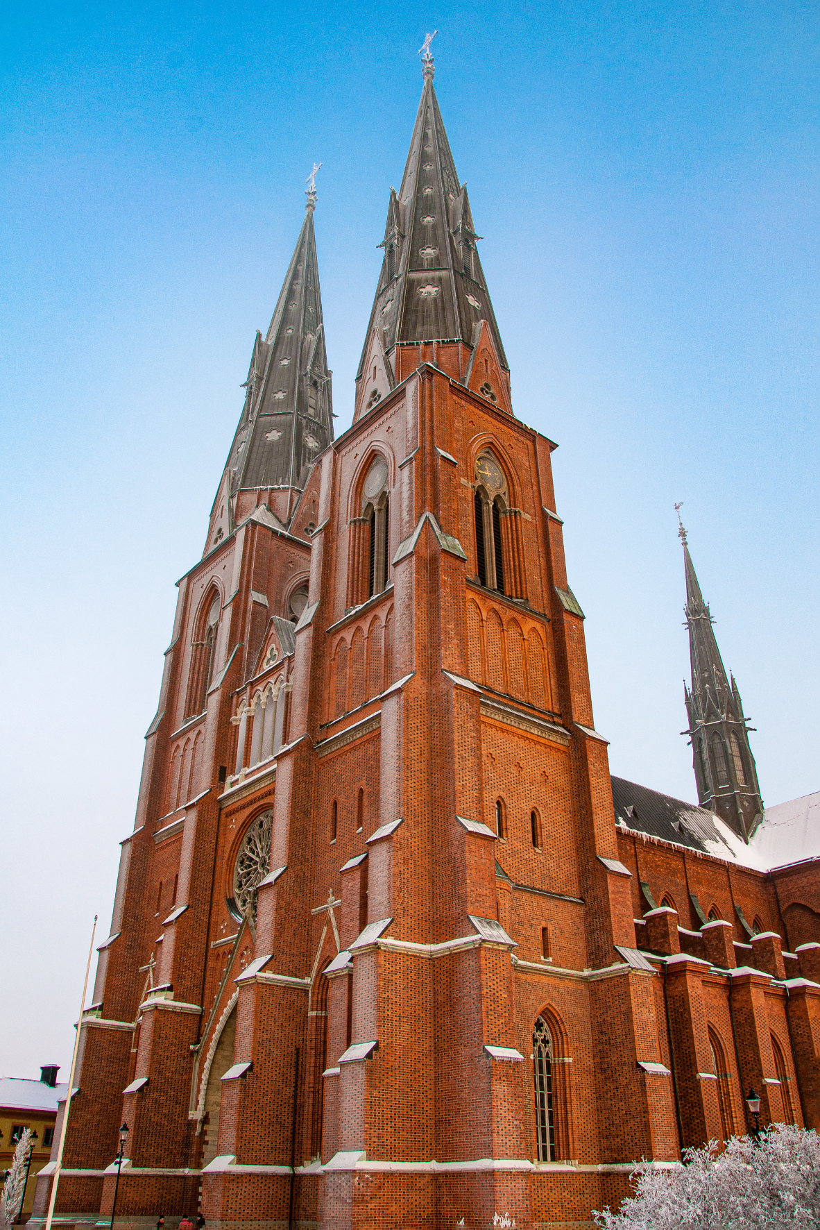 Domkyrkan i frostig skrud
